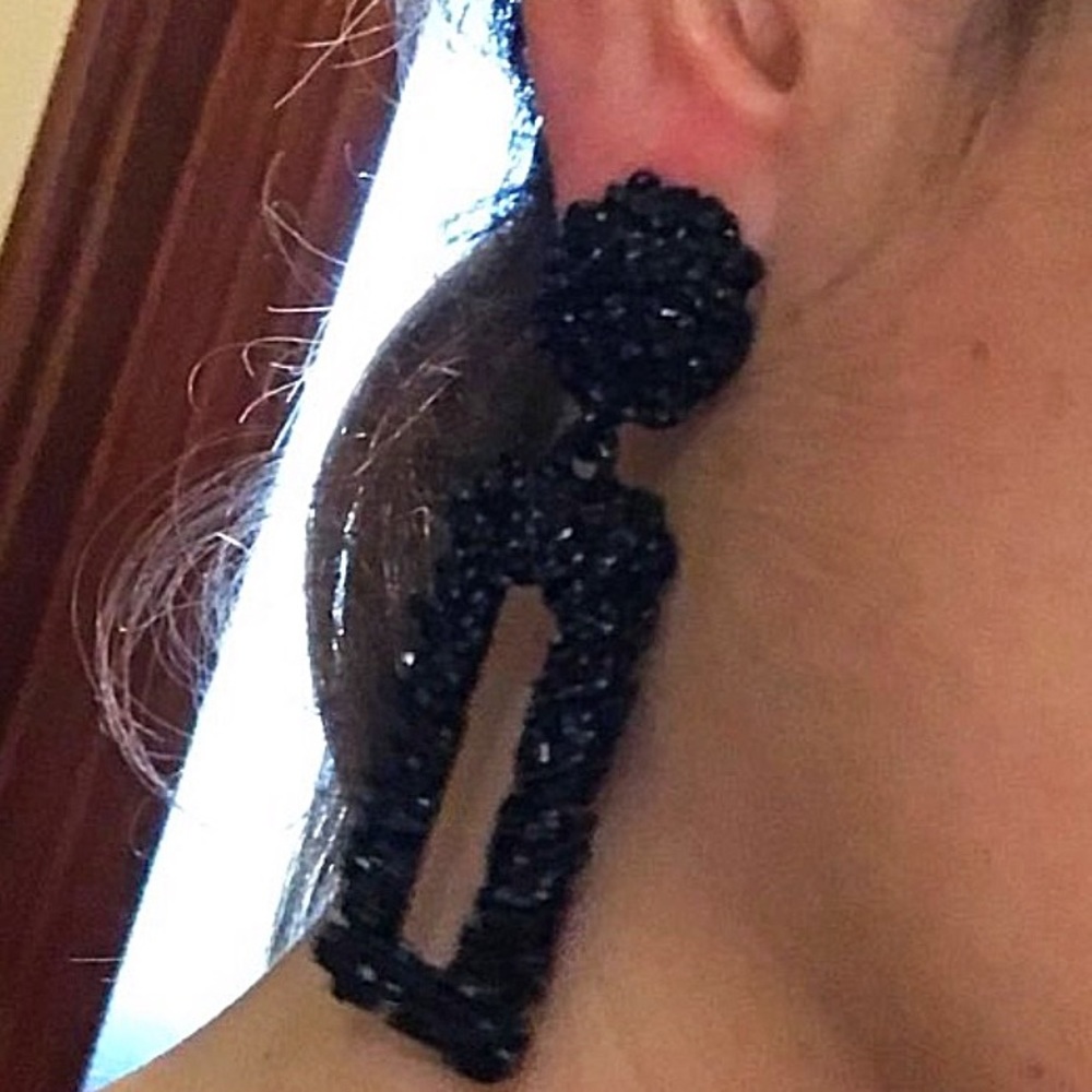 Just In🎉Large Geometric Statement Drop Earrings - Picture 4 of 5